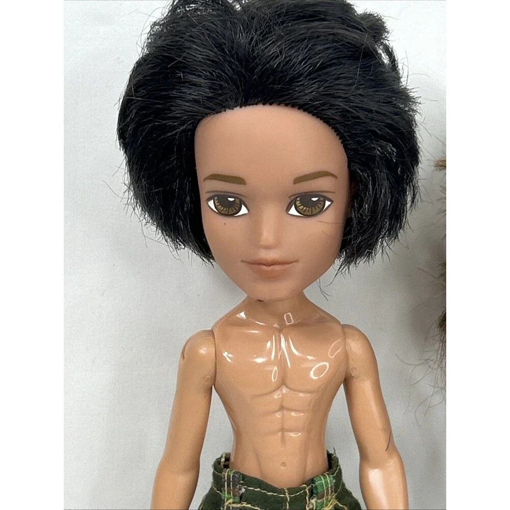 Bratz Doll Sasha Funk N Glow Boyz Cade Brown Lips Glitter Purse Shoes
